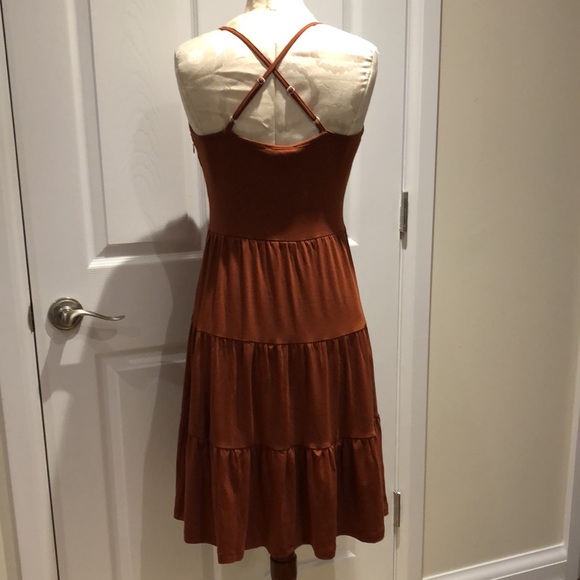 1. Alice & Elmer | NWT V-Neck Sundress with Buttons (Burnt Orange/Rust) - Picture 2 of 10